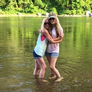 Meet your Posher, Jessica